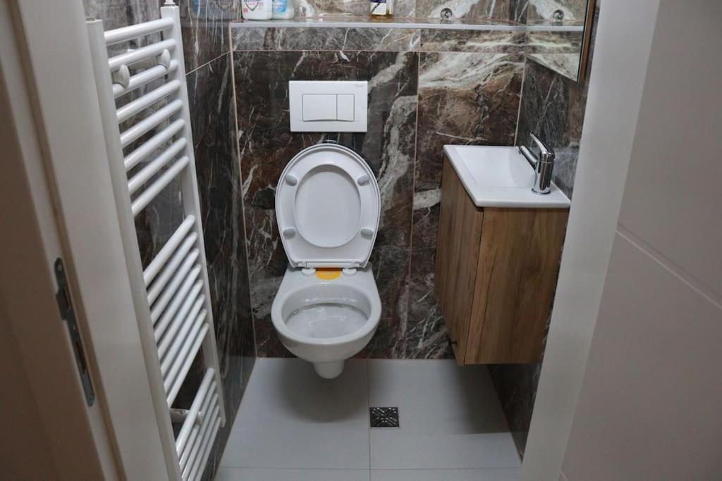 Laan Apartman
